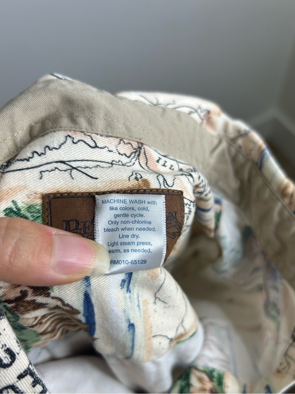 Pendleton 100% Cotton Oregon Coast Novelty Print Button Down Long Sleeve Top - Picture 16 of 16